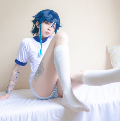 “失眠妹子Cosplay视频大放送！19.7GB高质量内容等你来欣赏！”