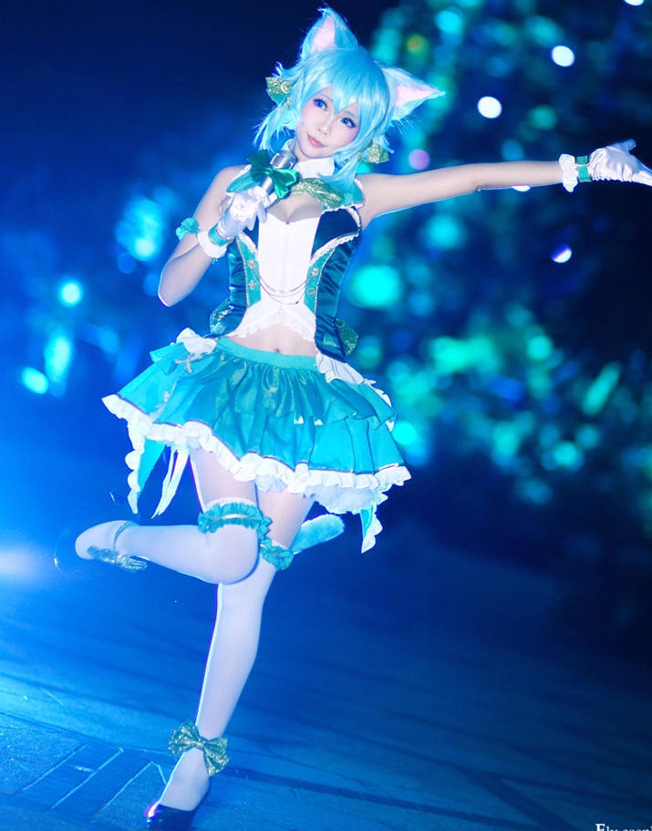 ElyEE子高赞COS大合集：114套视频百度盘，精湛技艺展现绝美风格