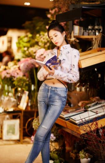 网络美少女星优：高颜值女孩的资源合集，互动直播受欢迎，速度推荐！