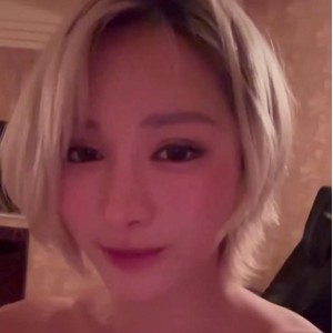 RirisuAmano合集：44个视频2.1G，岛国人坤坤作品，颜值身材S形下水道