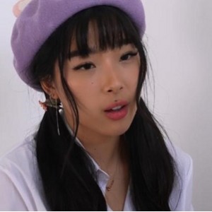 Y-ElleLee自拍合集1[5V-6.9G]：亚裔女的名声与巨G黑鬼的合作，用嘴女同全收录，观看不容错过