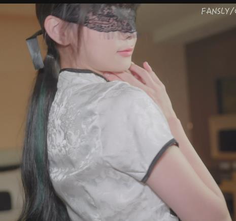 清纯小L莉DemiFairy推特视频合集：车灯美腿露脸，用嘴技巧惊艳3.2G