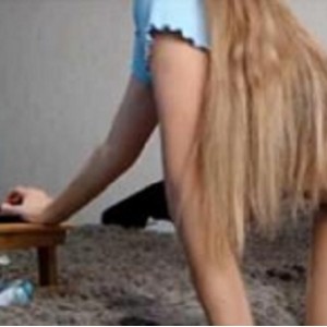 欧美女神College_Girl肥美翘臀精选资源合集，335MB视频数量众多，完美身材尽显魅力