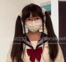 软萌兔兔酱黑丝陪玩视频2v+1.7G百度盘