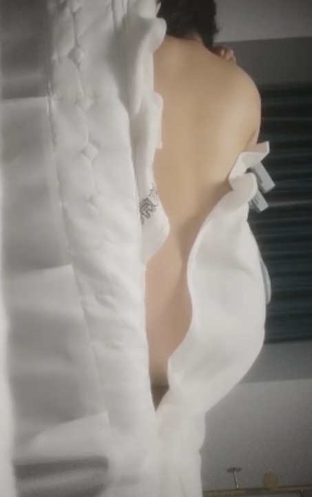 女性私密保健：老客户超市老板娘的周末按摩故事