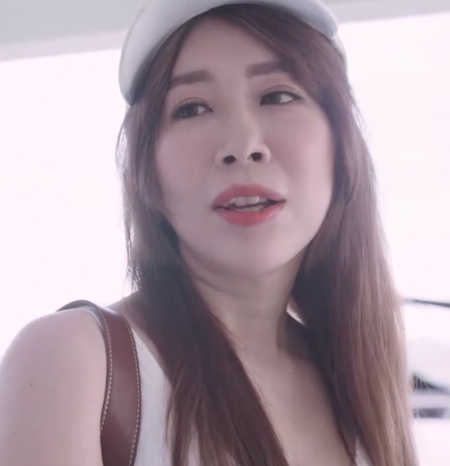 游艇富少的海上放浪不羁之旅