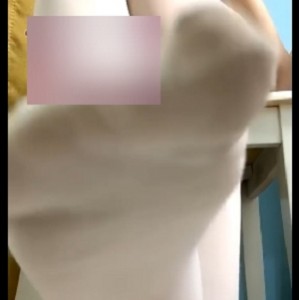 黑色脚趾印脏臭白丝袜上下合集恶魔寸止