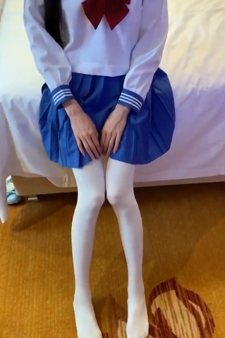 紫薇主播清纯学生风美女飞机场绅士合集