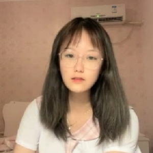 20岁大学生眼镜女放飞自我——发差婊美扣某处搬运百度盘