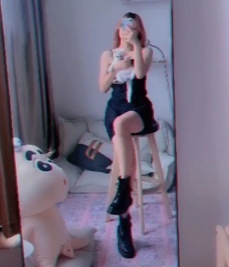 精选妹子白嫖105P+67v+913MB