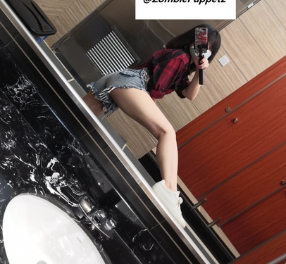 玛丽莲·梦露精心打造的僵尸玩偶合集：38V+2四人游，600M，百度云免费下载