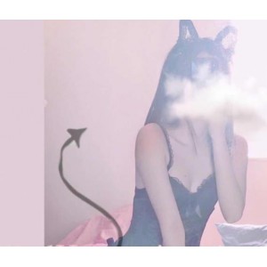 清纯女神KilledHypocrisy私人定制合集：高颜值社会意识强烈的视频，把真实而又独特的视角带给你！
