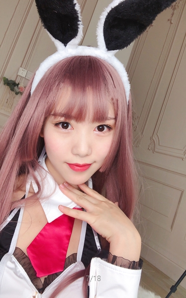 Lishe：99年女神的性感写真，前凸后翘，激凸若隐若现，诱惑S气