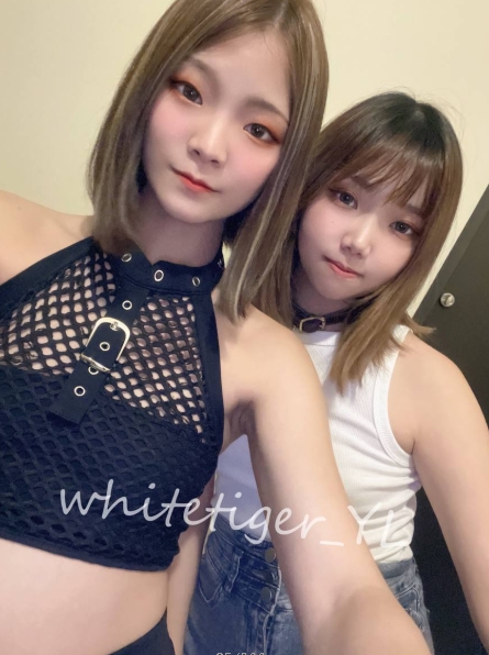 精选露脸反差清纯正妹：推特网红光“阴”的精彩瞬间