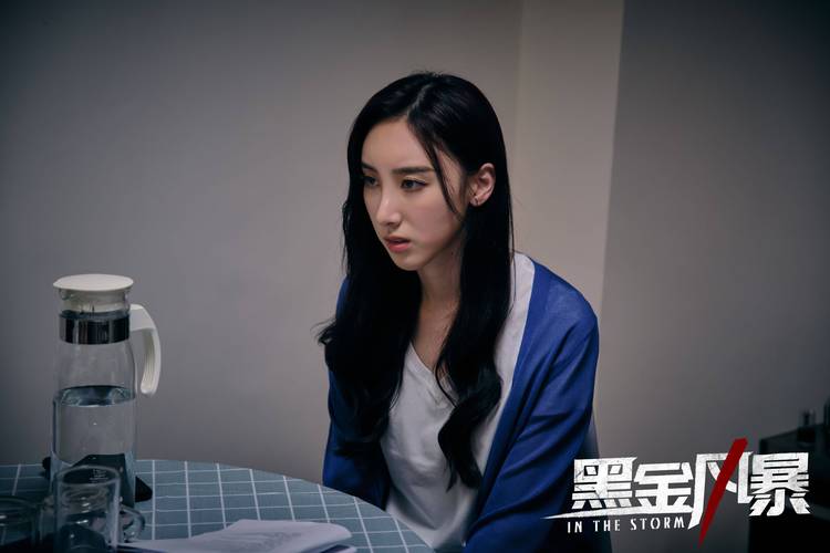 《2022年黑金风暴：4K国粤版本完美观影体验，APP/阿里云盘可观看、下载！》