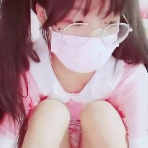 虎牙新晋超人气小清新乖乖女反差婊：粗暴指教VS柔和教育，116V-18.2G