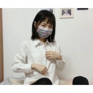 标题女大学生定制时尚：苗条白嫩，安全赚钱，收获不止于财富！