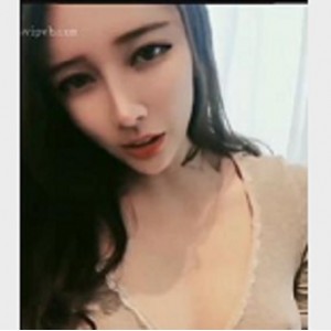 极品网红女神梦菲桐香的精彩剧情,让你欲罢不能。