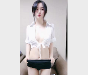 高颜值美女喵小萌在线酸奶,居然只卖1毛9?