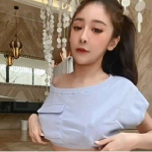 宝岛甜美校花模特谢侑芯合集,她叫谢侑芯。