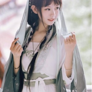 小姐姐社保资源紧张?私人定制一下,保准够用。