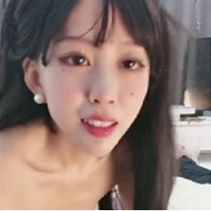 超美主播米拉女神和土豪爸爸,还有一段深刻记忆。