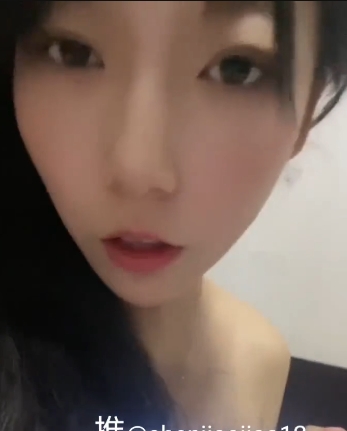 沈娇娇:大一新生为凑学费拍摄20部作品,被网友称为