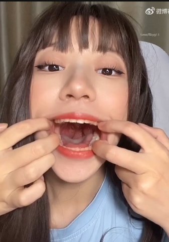 38+部奇怪口腔核酸第一视角合集,看一次笑一次:这太奇怪了!