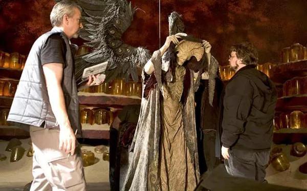 《吉尔莫·德尔·托罗的奇思妙想》【2022】【首播两集】【共8集，日更两集，持续更新】