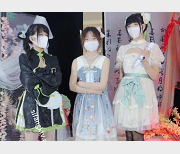 《Miao喵酱、小简、奶糊三人春晚舞才艺限定》21分钟超火女主露脸才艺视频