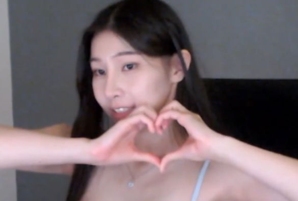 minarocket韩女团480g视频合集，收藏人数飙升至585