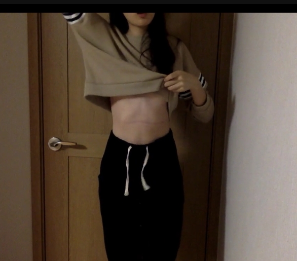 [百度盘]绝版资源！Tumblr网红Alwaysgenie视图合集，16个视频+6张图片，296.14M转载搬运想要一睹优质网红Alwaysgenie的风采吗？那就一定不能错过这个绝版资源！她的视图合集包含了16个精彩的视频和6张精美的图片，总大小达到296.14M。这些视频内容丰富多样，展现了她多面的魅力和才华。从风情万种到俏皮可爱，再到深情款款，她的表演风格独特，让人过目不忘。这些珍贵的资源通