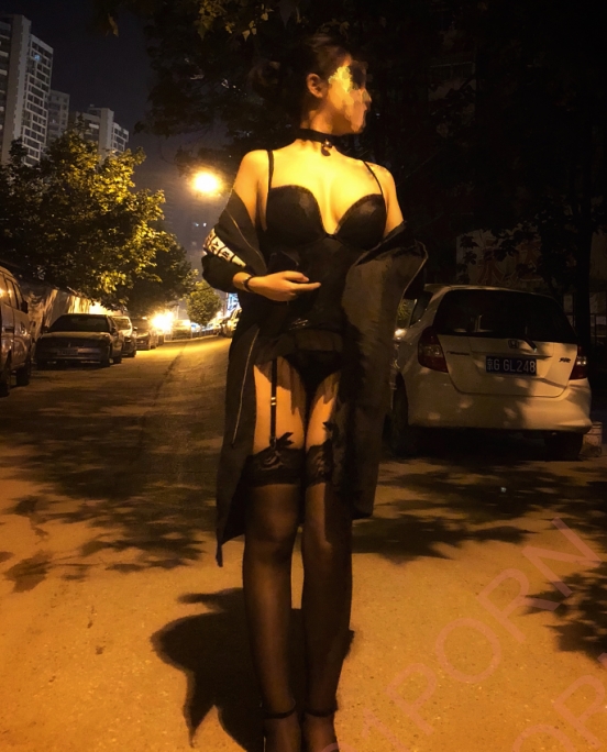 武汉白富美Echo猫奴露脸展示：420M视频，让你收藏33次