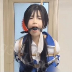 昨晚直接登榜首作品！冲着校花而来！SM [1V1.77G]