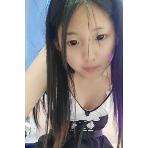 真实生活的魅力：反差少女少萝的收藏视频23v30.9g