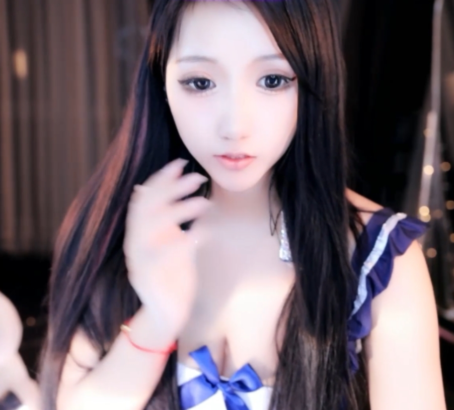 网易CC新视频《雅恩北北大尺擦边33v7.8g》：神秘男主吴宇森演绎情感故事，收藏328，新增黄瓜元素，百度搜索轻松找到！