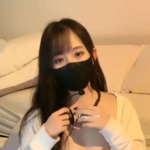 胡言乱语声优小狐狸郑s，收藏百度ED2K，22v新增视频等你来听