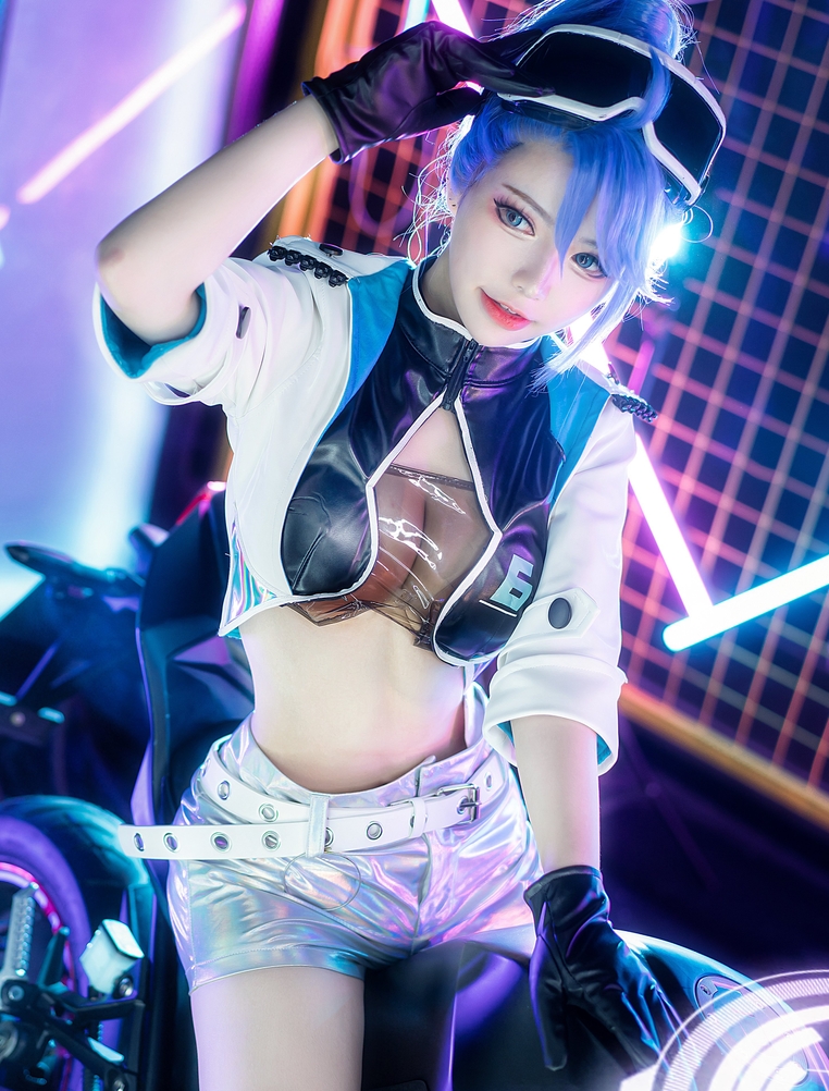 品,视频大小/数量,六二二同学,百度盘,搬运,13套,176P,5V六二二同学COSPLAY作品合集：176P+5V，百度盘分享，不容错过！