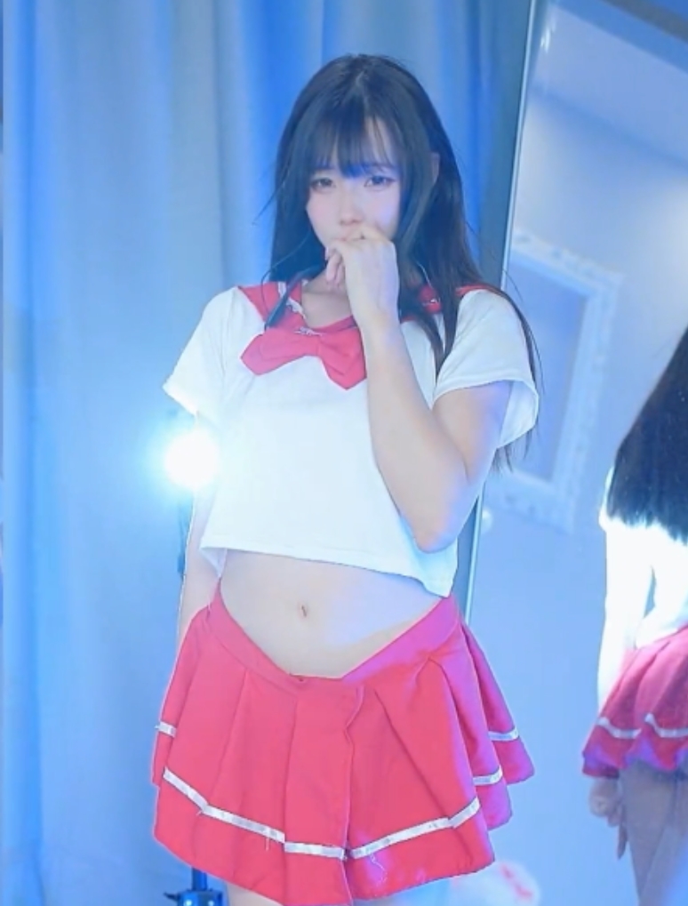 咬一口兔娘早期热舞合集5V+4G百度盘下载