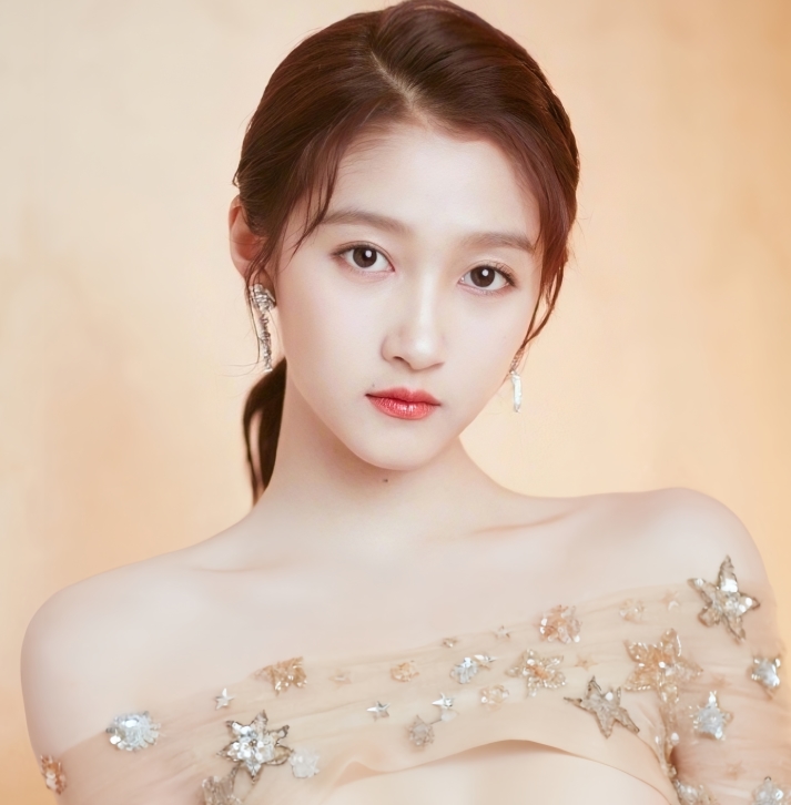 AI技术加持，明星大片自行打包，娜扎、杨幂等精彩表现一网打尽视频125p+1g