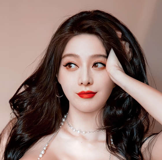 AI技术加持，明星大片自行打包，娜扎、杨幂等精彩表现一网打尽视频125p+1g