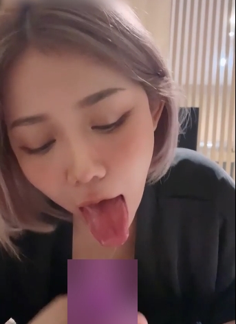 百度盘babynookie优质性感漂亮馒头女神用口深处，1V+108M，美女开放对白表情看点，文明观阅，1币免费失效补，多图警告