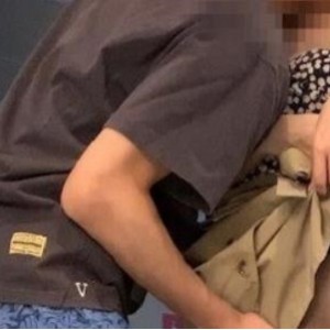 资深大神久妖约会新婚妻子，美腿黑丝原版高清作品合集5V-5GB