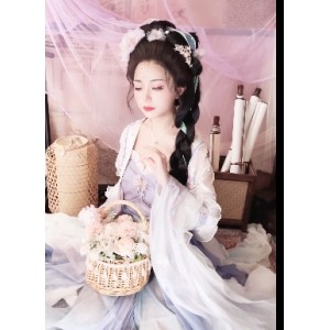 爆机少女喵小吉12月T3最新作5套15.4G合集，包含古董店人偶、双子最强冰雪组合、小吉的家政服务、长相思、灼灼其华、72小时，百度云永久链接。
