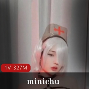 百变女神minichu：资源丰富，自拍精彩，cos女神魅力无限！