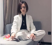 追求高清自拍视频，不妨爱上这位文轩探花的精选短发妹！