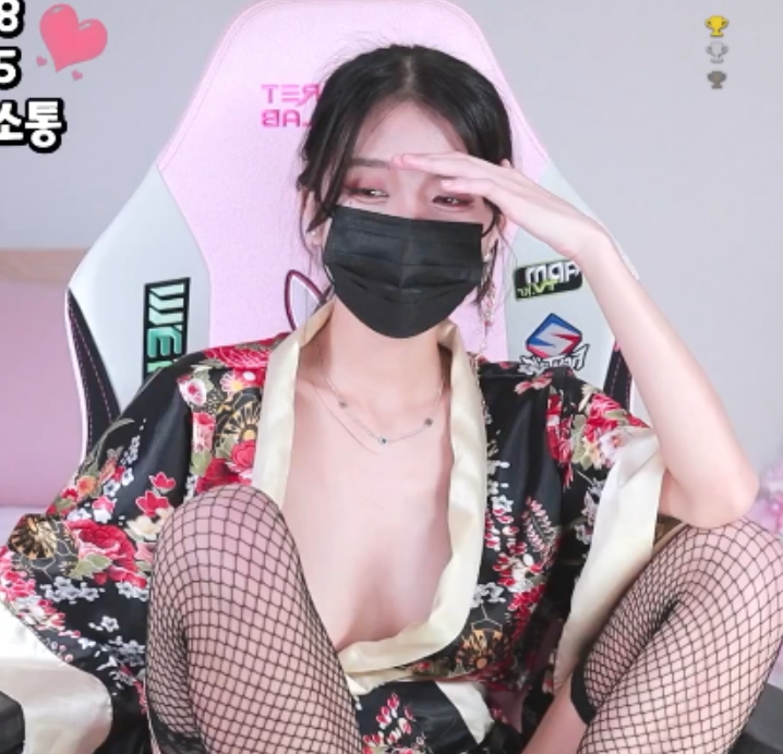 韩国主播dmsdms乳摇直播视频集锦稀有资源，清晰分辨率