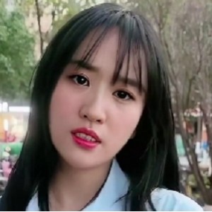 刘亦菲黑丝高跟狗仔拍摄合集：扒拉神秘处舞