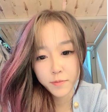 大三MM一页叶新沉沦