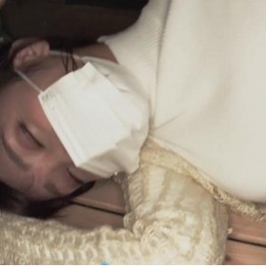 超绝身材妹子剧情杀-迷人的身材女孩在剧情中被杀害